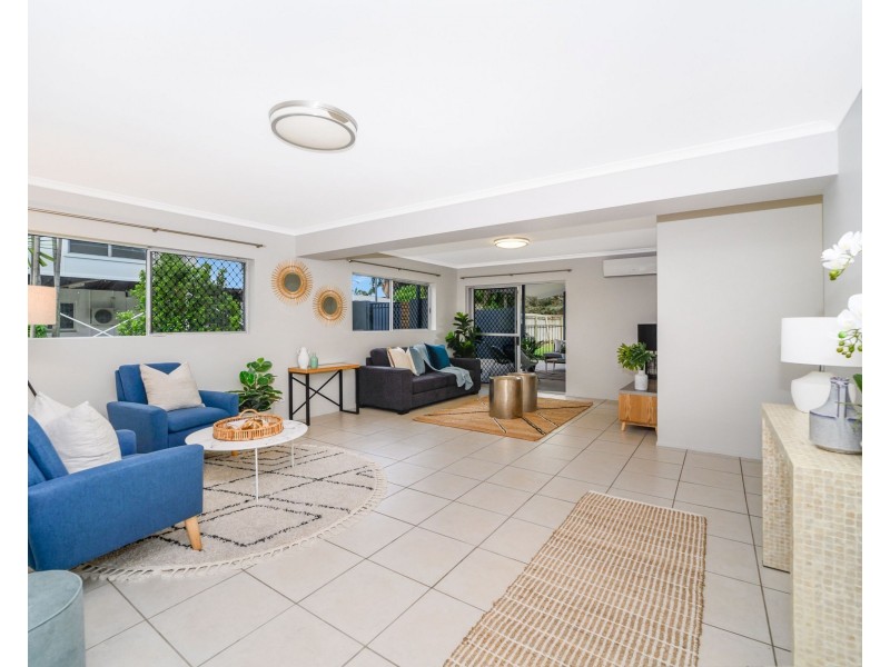 25 Lanark Street, Kirwan QLD 4817