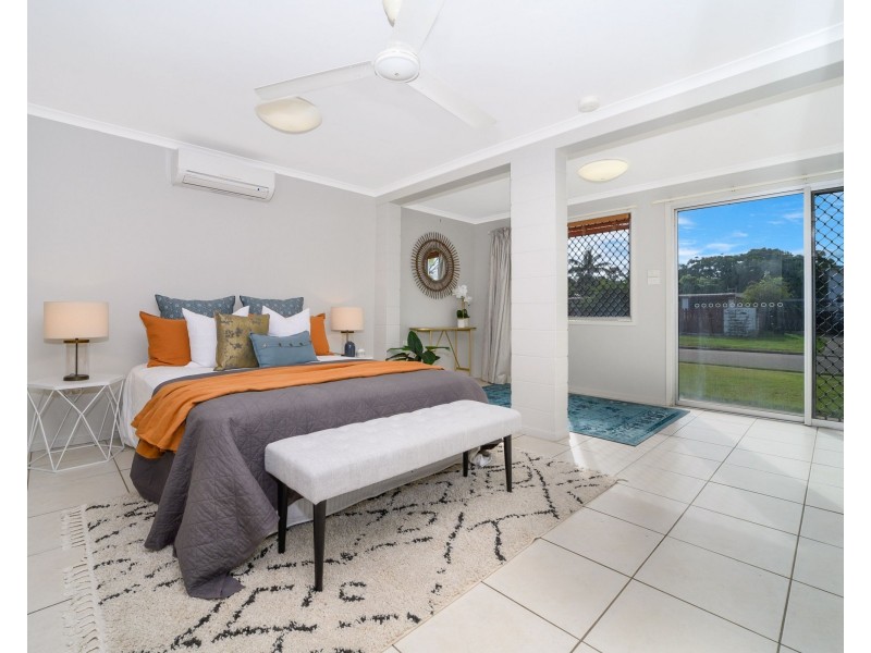 25 Lanark Street, Kirwan QLD 4817