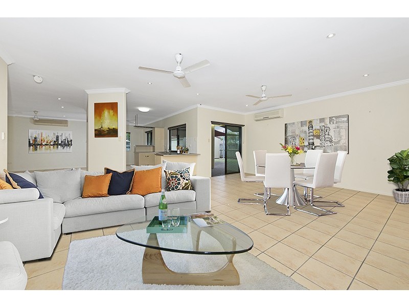 15 Sweetgum Place, Kirwan QLD 4817