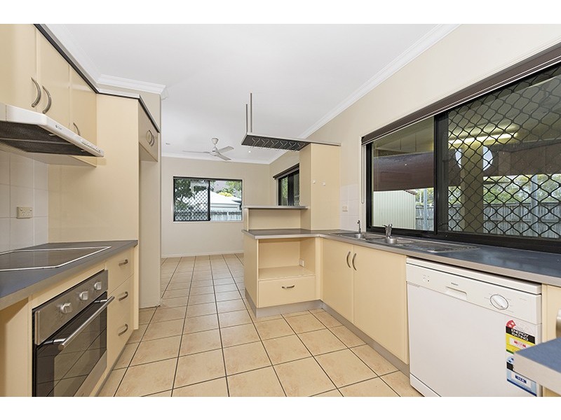 15 Sweetgum Place, Kirwan QLD 4817