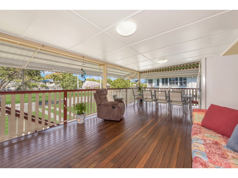 32 Hugh Street, Garbutt QLD 4814