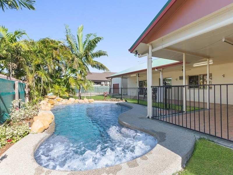 13 Sullivan Place, Kirwan QLD 4817