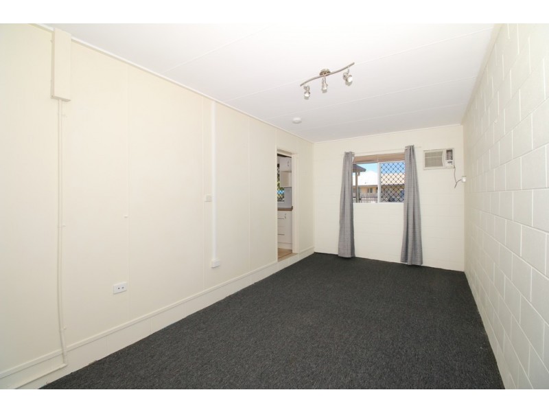 1 Betony Place, Kirwan QLD 4817