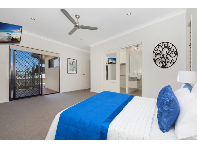 12 Cromwell Court, Mount Louisa QLD 4814
