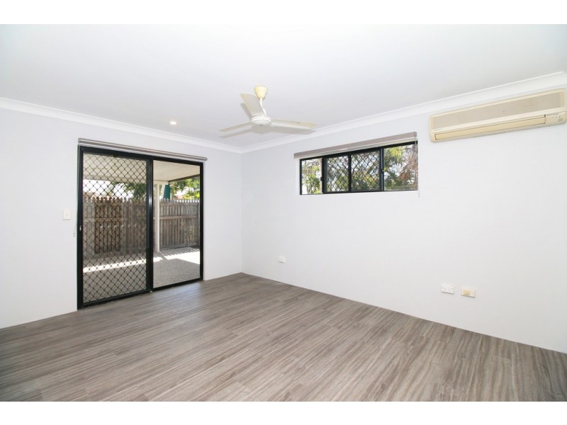 24 Overton Circuit, Kirwan QLD 4817