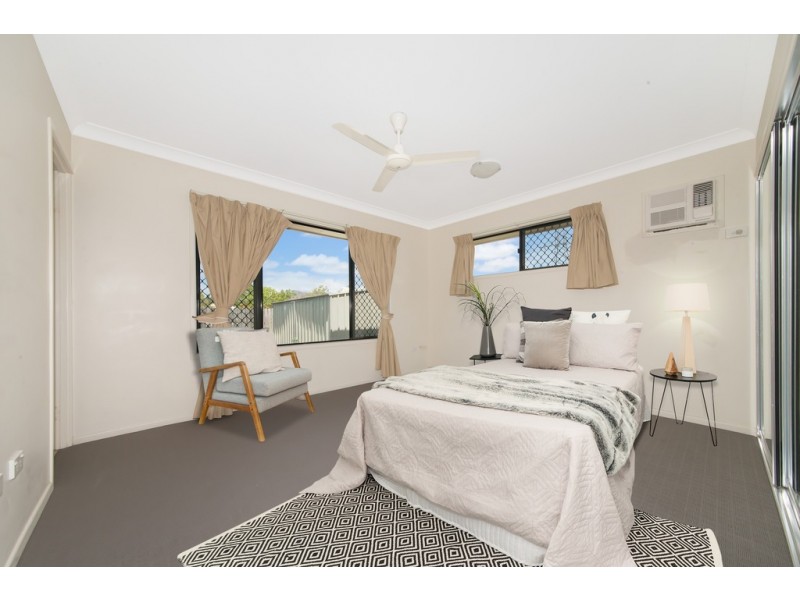 15 Fitzgerald Crescent, Kirwan QLD 4817