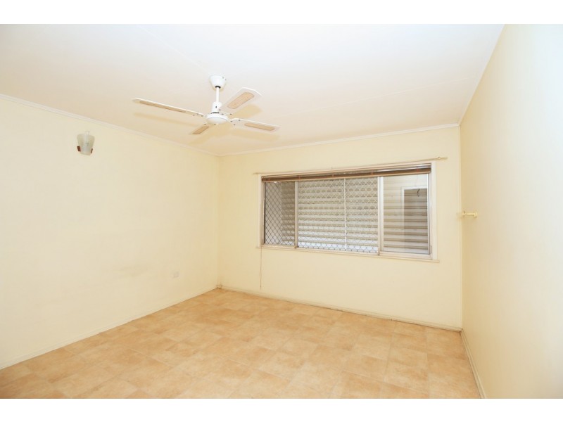 107 Albert Street, Cranbrook QLD 4814