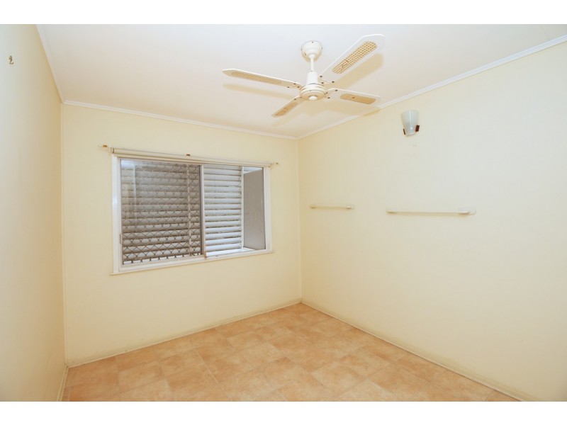 107 Albert Street, Cranbrook QLD 4814