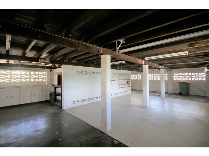 107 Albert Street, Cranbrook QLD 4814