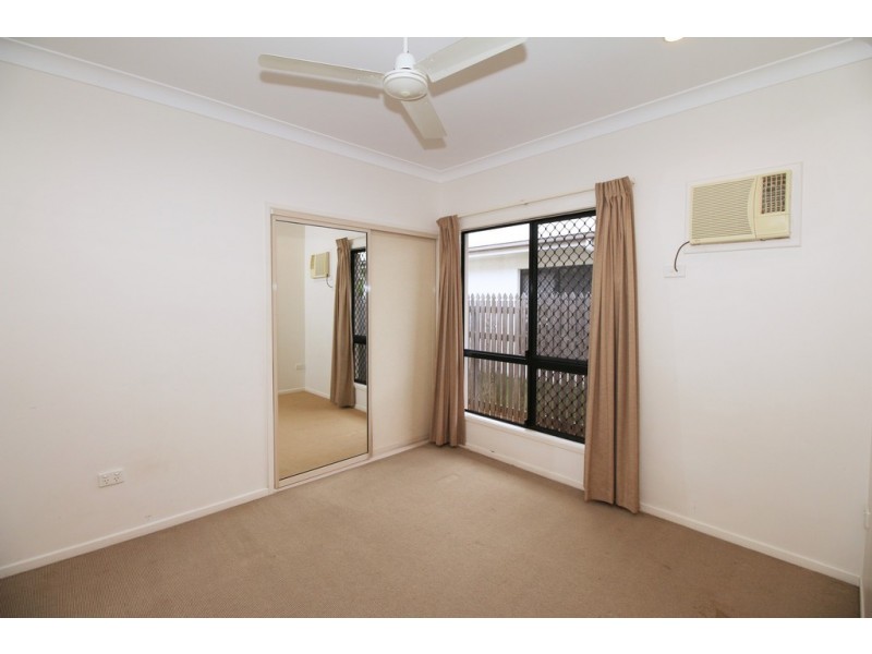 54 Warbler Cres, Douglas QLD 4814