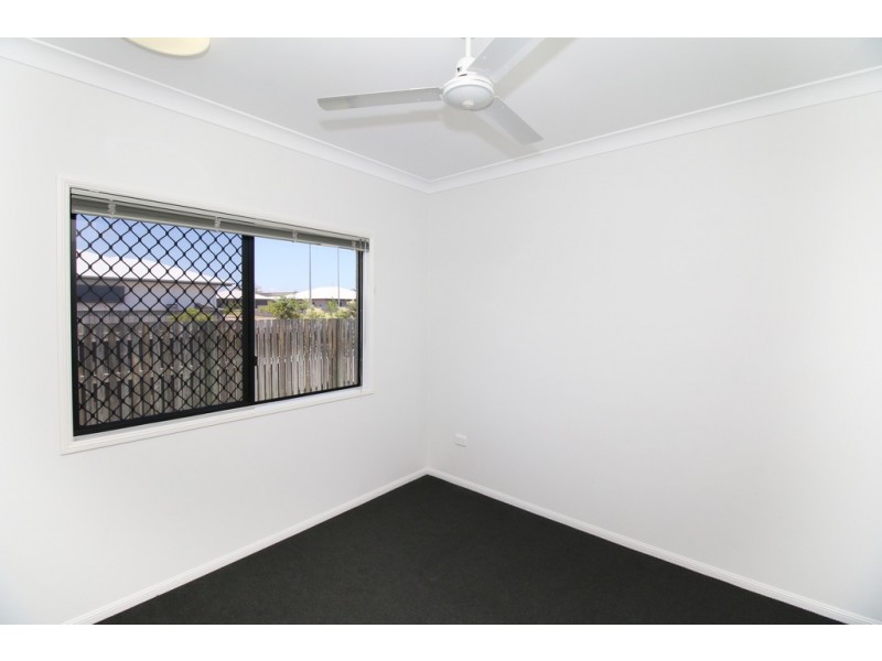 10 Tasman Circuit, Burdell QLD 4818