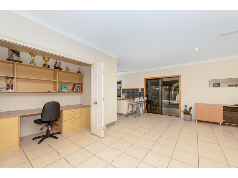 1 Biddulp Court, Kirwan QLD 4817