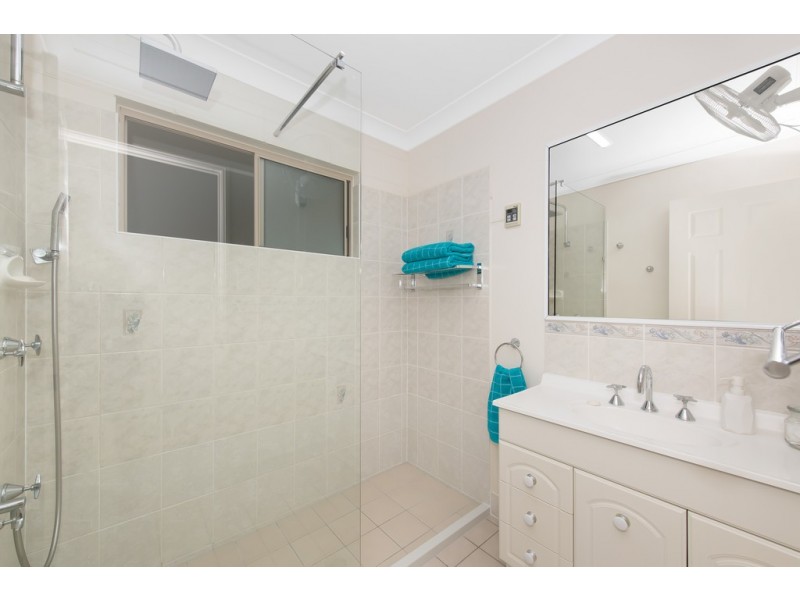 13 Hancock Road, Alligator Creek QLD 4816