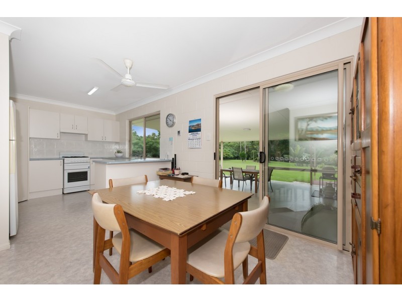 13 Hancock Road, Alligator Creek QLD 4816
