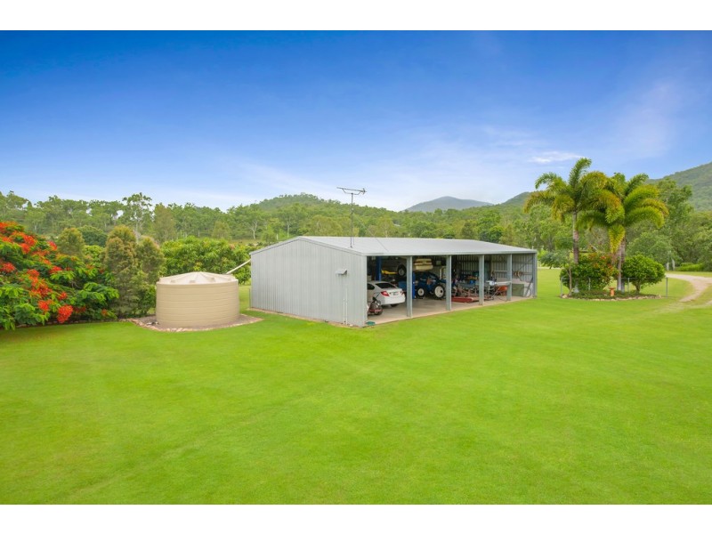 13 Hancock Road, Alligator Creek QLD 4816