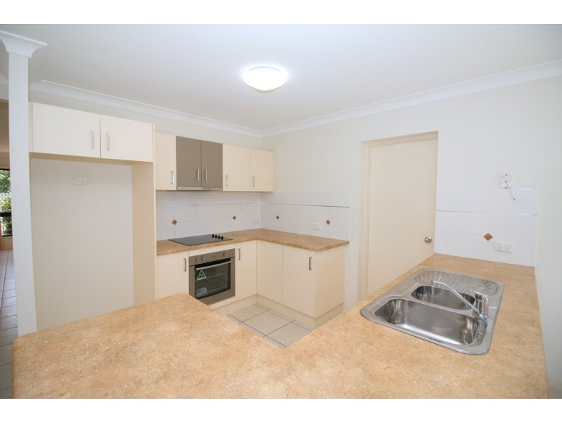 2/118 Anne St, Aitkenvale QLD 4814