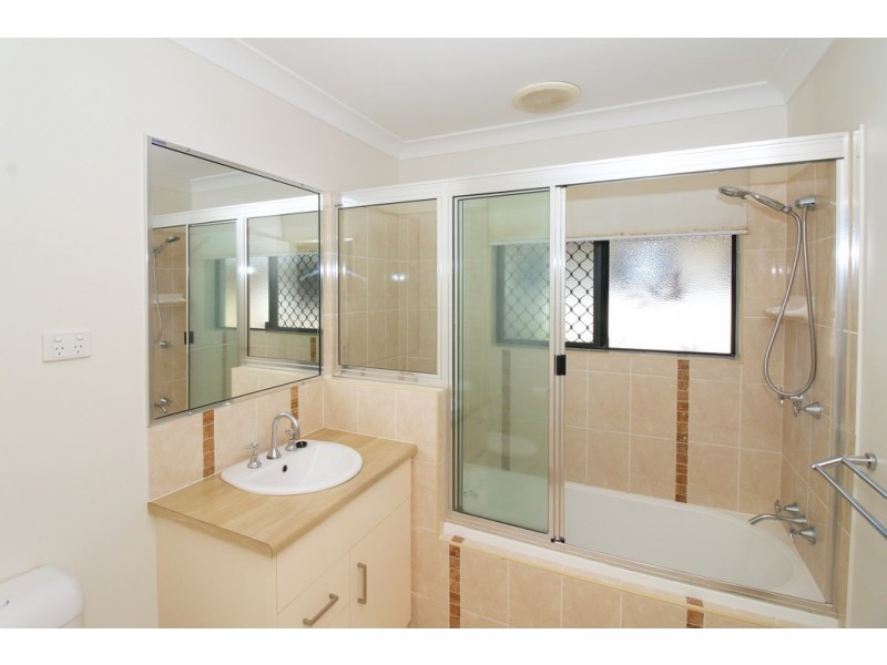 2/118 Anne St, Aitkenvale QLD 4814