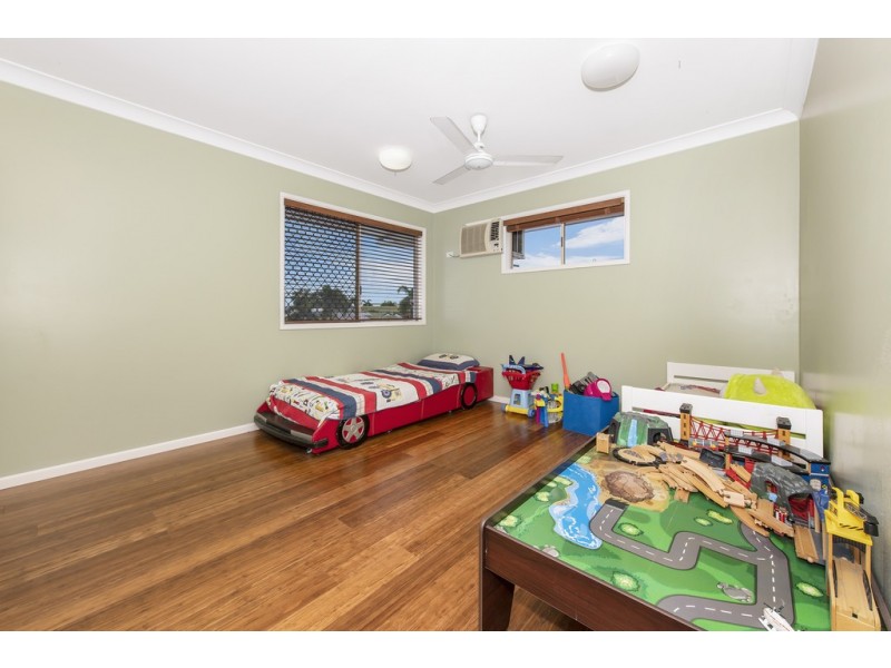 55 Whitsunday Drive, Kirwan QLD 4817