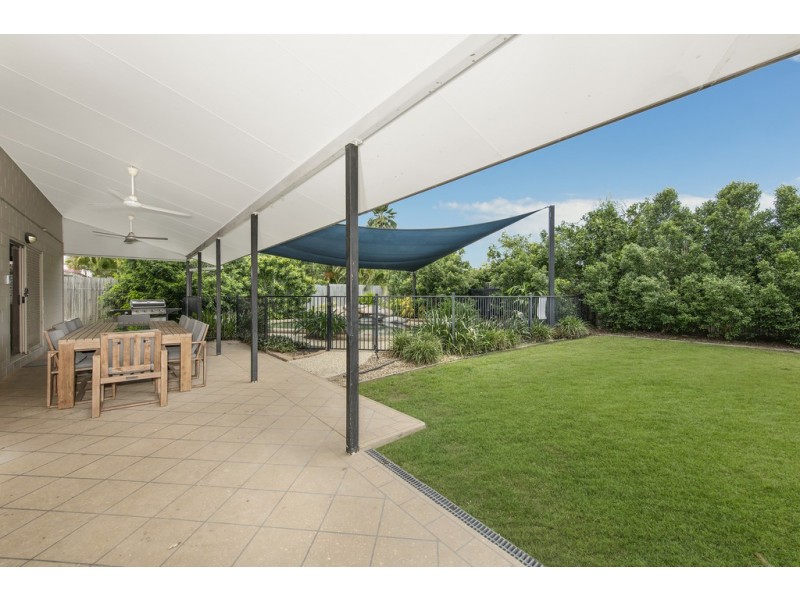 55 Whitsunday Drive, Kirwan QLD 4817