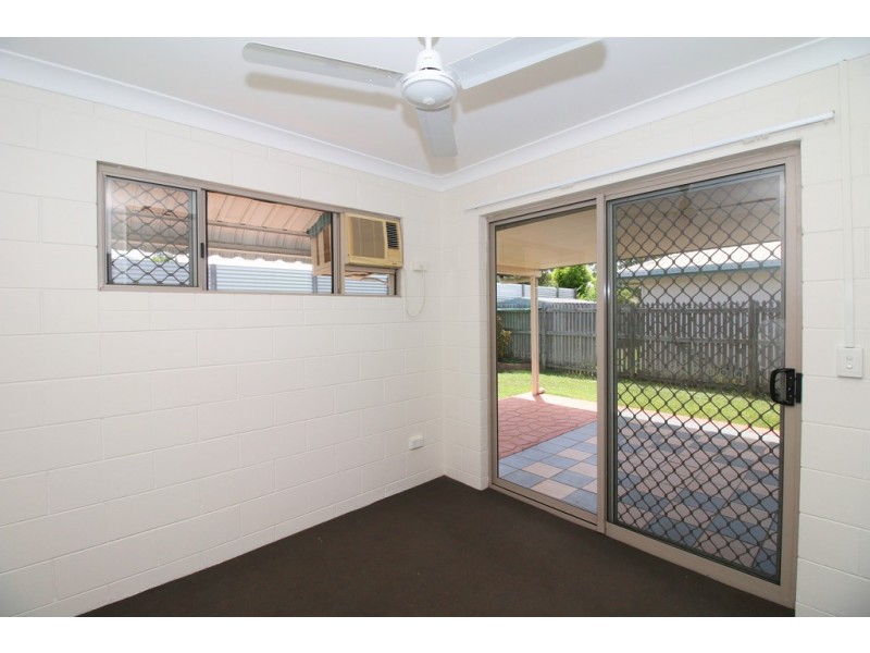 26 Greenwood Drive, Kirwan QLD 4817