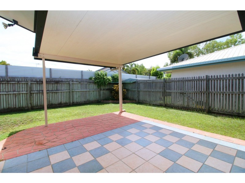 26 Greenwood Drive, Kirwan QLD 4817