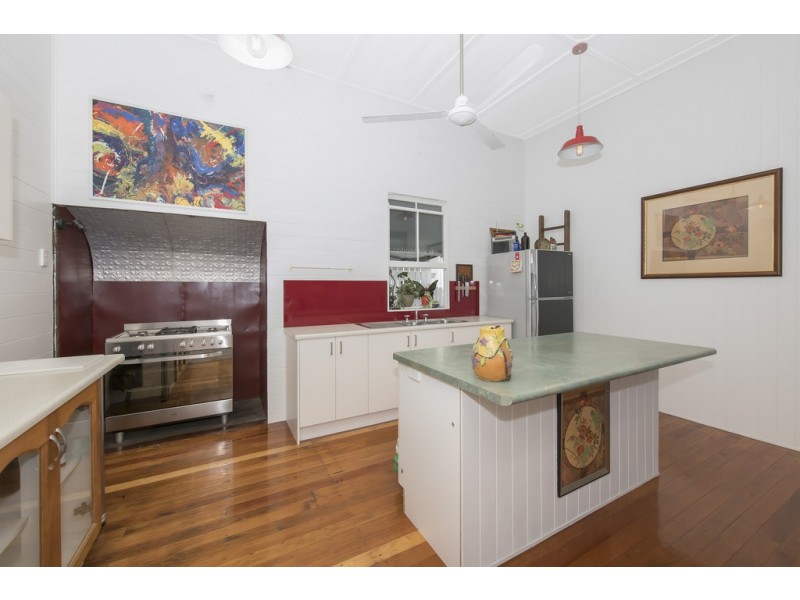 70 Ackers Street, Hermit Park QLD 4812