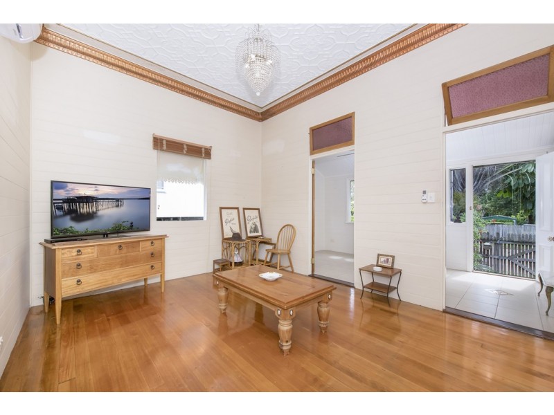 70 Ackers Street, Hermit Park QLD 4812