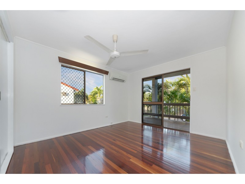 8 Adelong Drive, Cranbrook QLD 4814