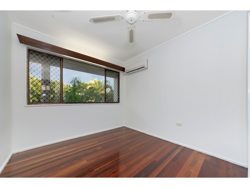 8 Adelong Drive, Cranbrook QLD 4814