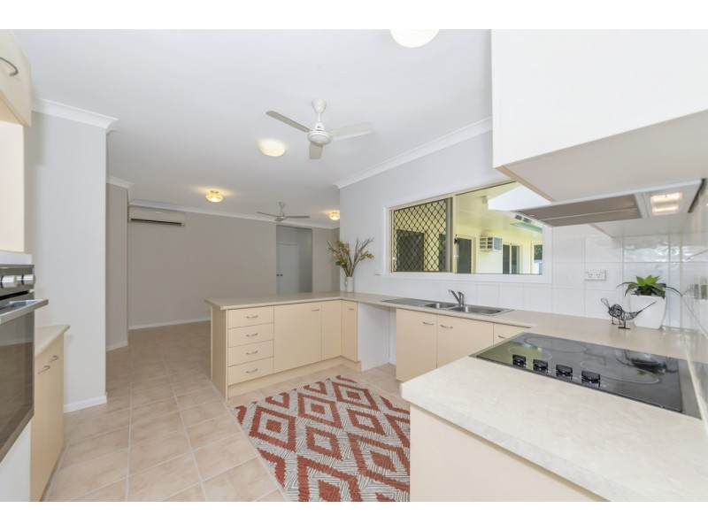 31 Milgate Crescent, Kirwan QLD 4817