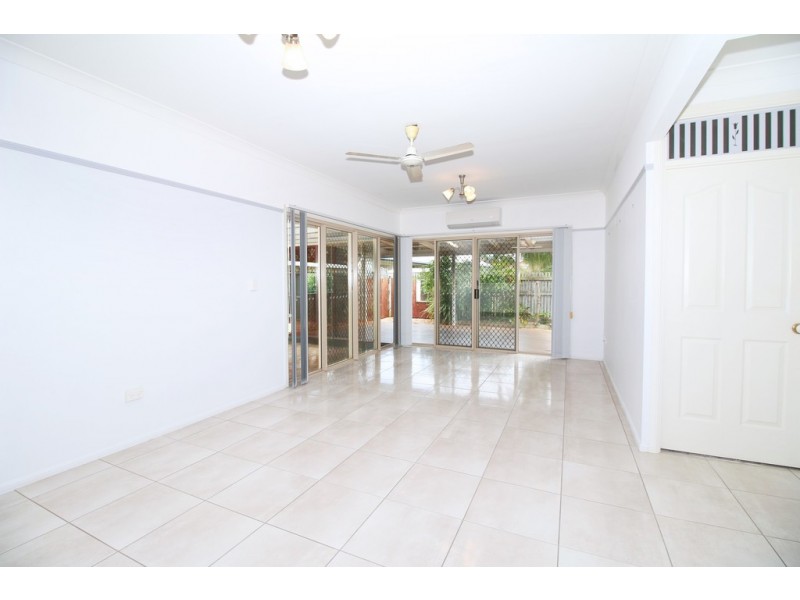 7 Goldenwood Mews, Kirwan QLD 4817