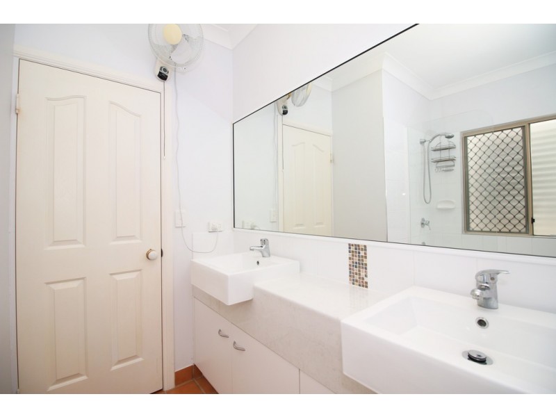 7 Goldenwood Mews, Kirwan QLD 4817