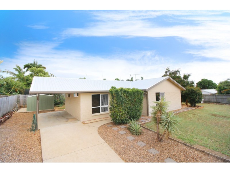 1 Cascade, Mount Louisa QLD 4814