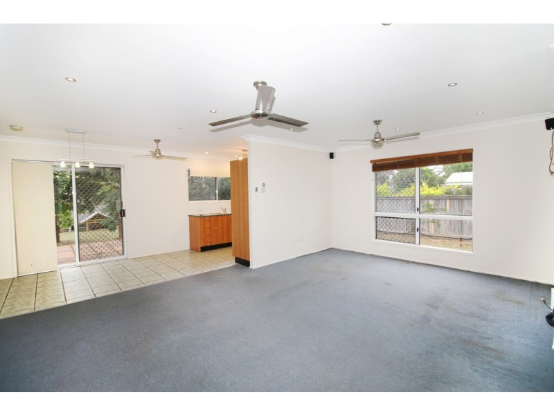 1 Cascade, Mount Louisa QLD 4814