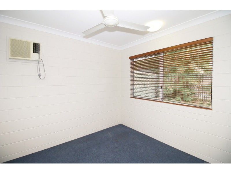 1 Cascade, Mount Louisa QLD 4814