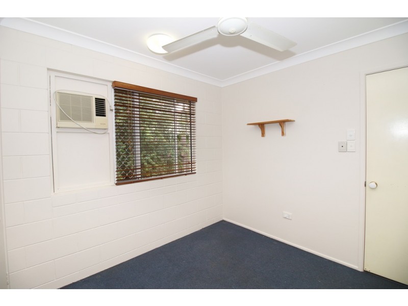 1 Cascade, Mount Louisa QLD 4814