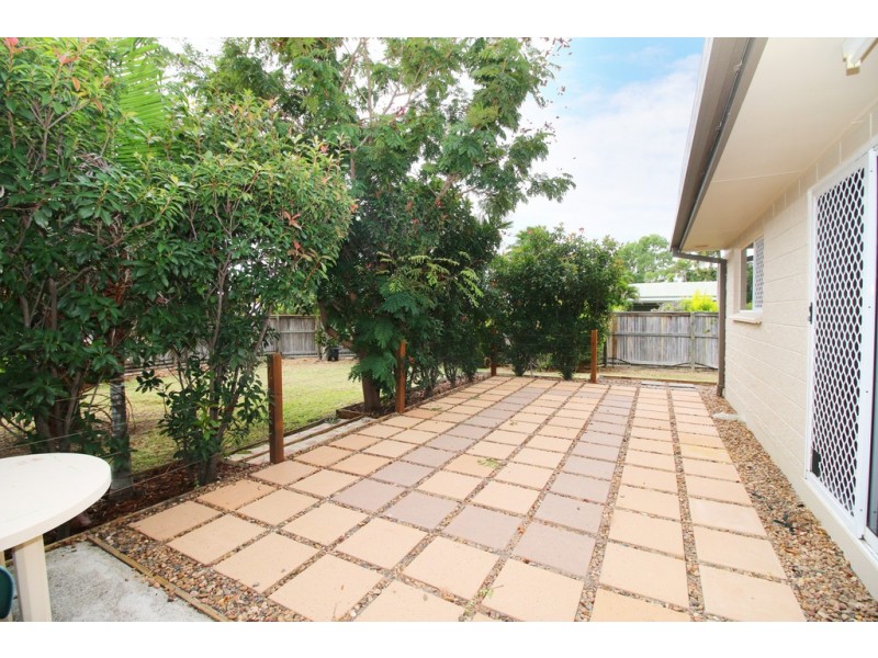 1 Cascade, Mount Louisa QLD 4814