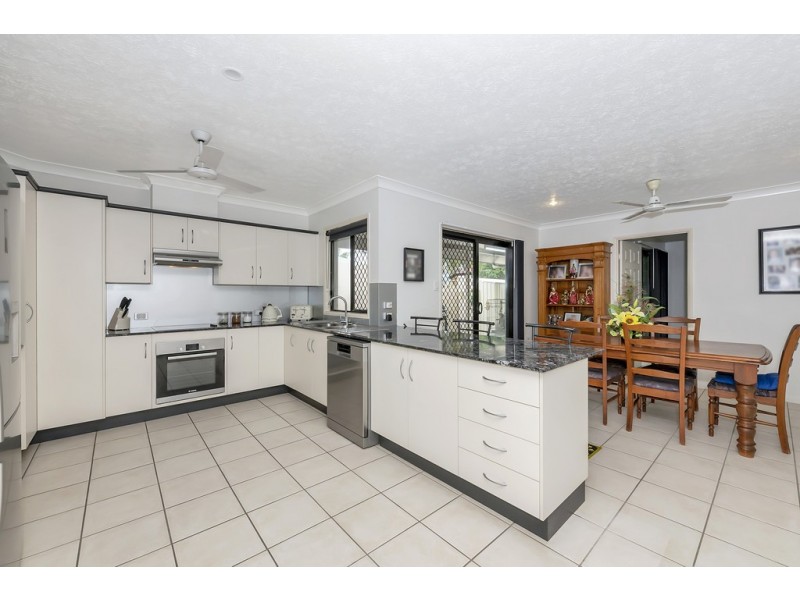 1/16 Crossman Place, Kirwan QLD 4817