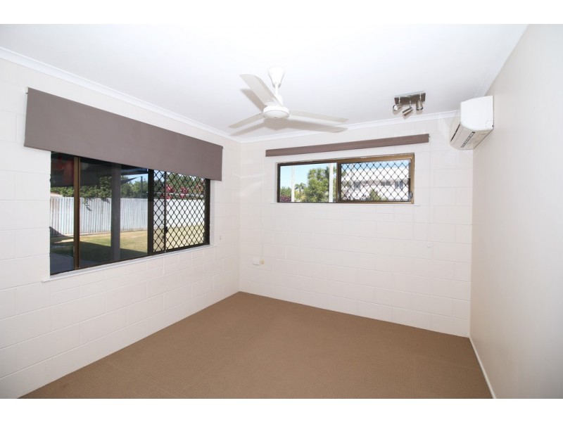 57 Whitsunday Drive, Kirwan QLD 4817