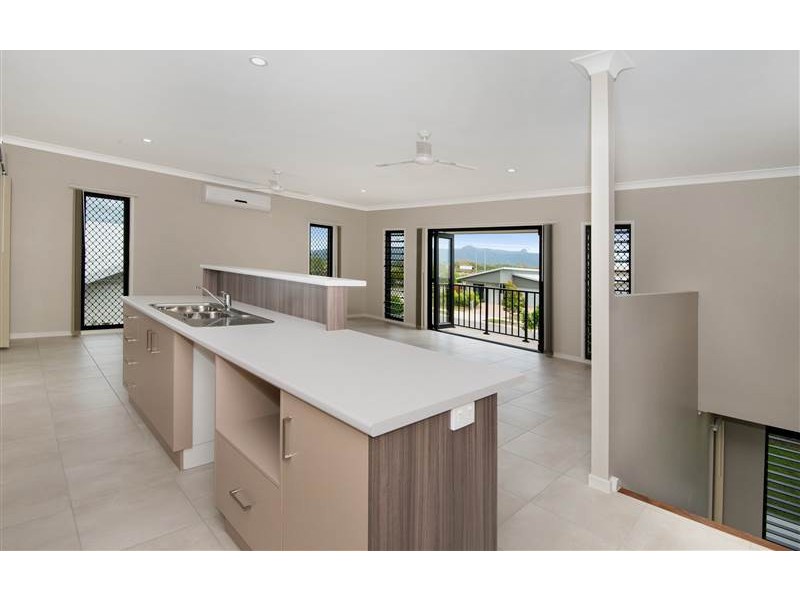 4 Sorghum Street, Rasmussen QLD 4815