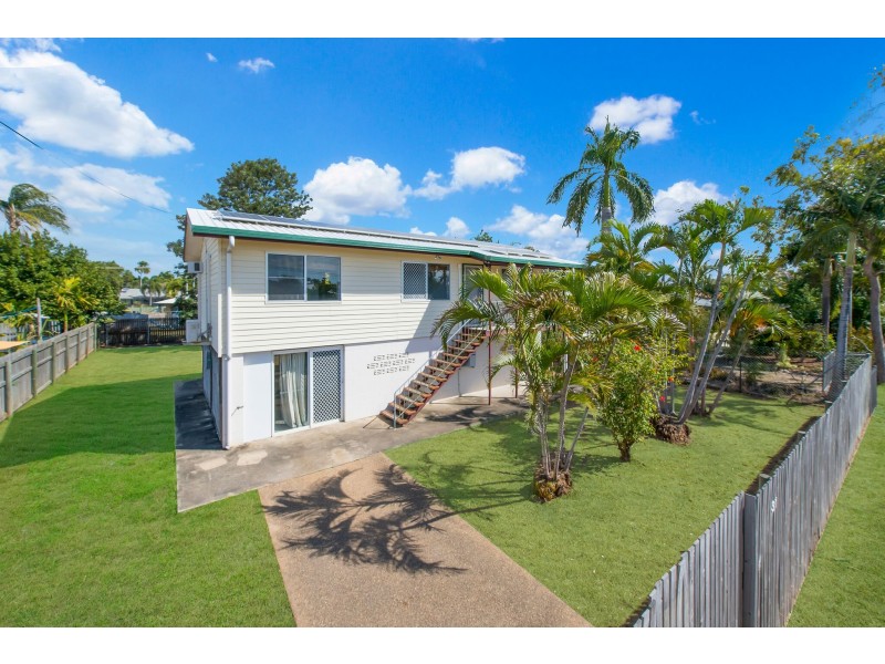 31 Palm Drive, Deeragun QLD 4818
