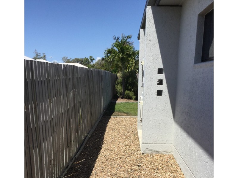 Mount Louisa QLD 4814