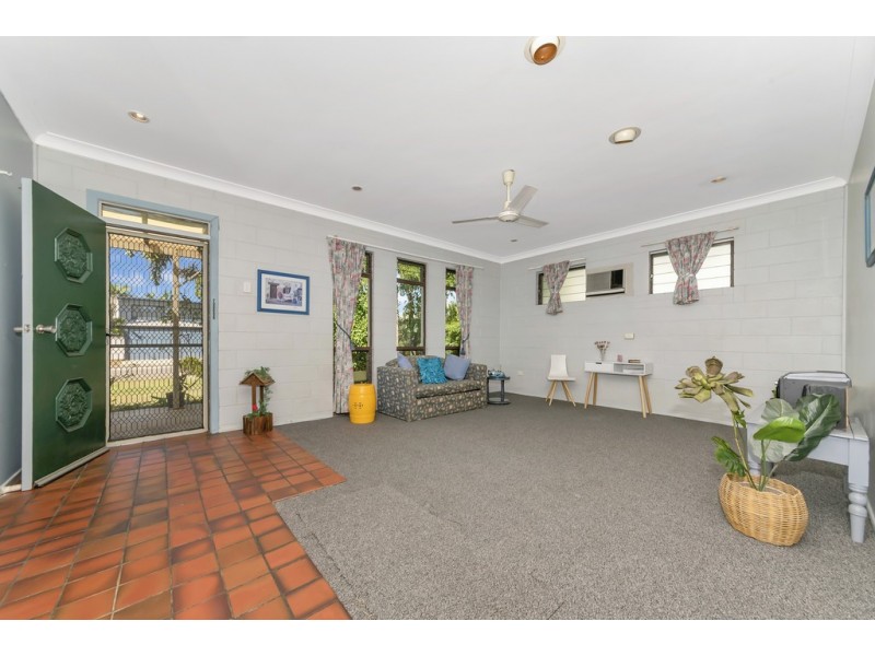 41 Tamarind Street, Kirwan QLD 4817