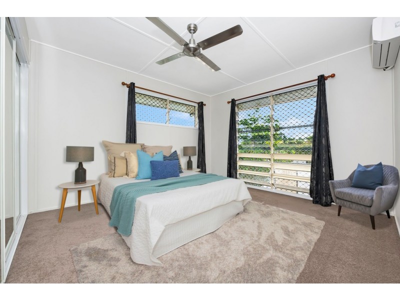 19 Crocker Street, Heatley QLD 4814