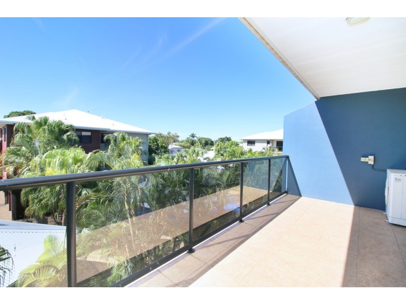 101 Railway Avenue, Railway Estate QLD 4810