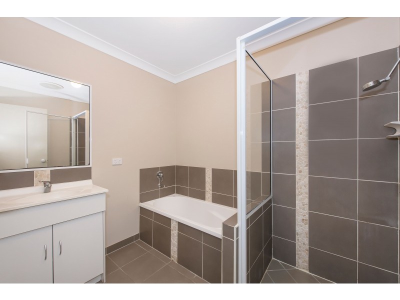 1/8 Abbott Street, Oonoonba QLD 4811