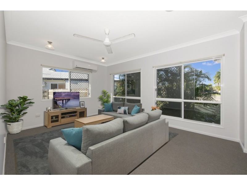 67 Overton Circuit, Kirwan QLD 4817
