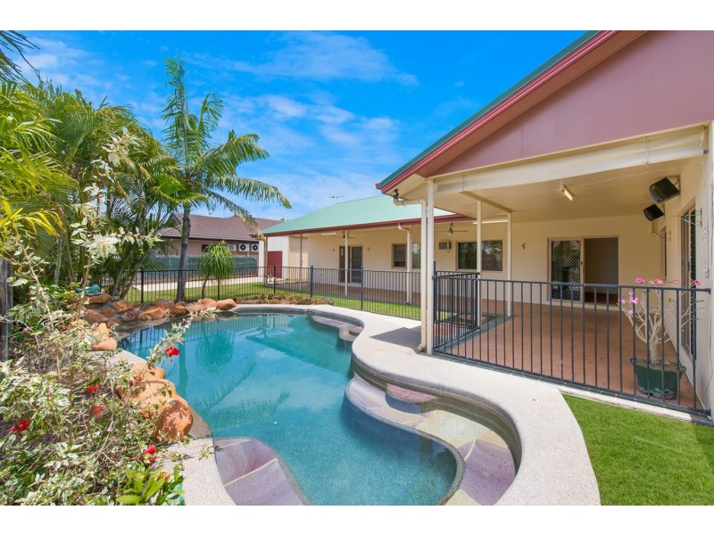 13 Sullivan Place, Kirwan QLD 4817
