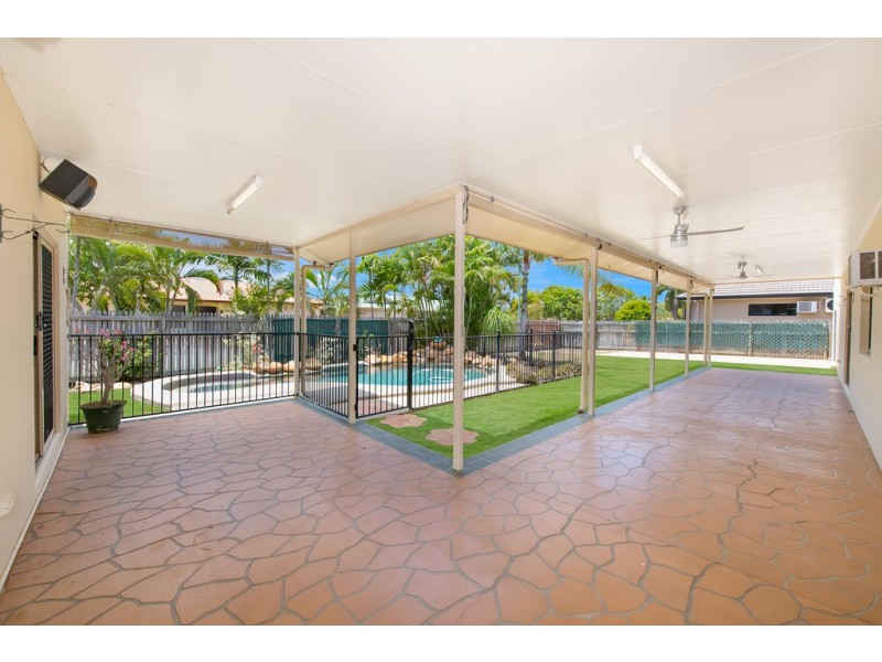 13 Sullivan Place, Kirwan QLD 4817
