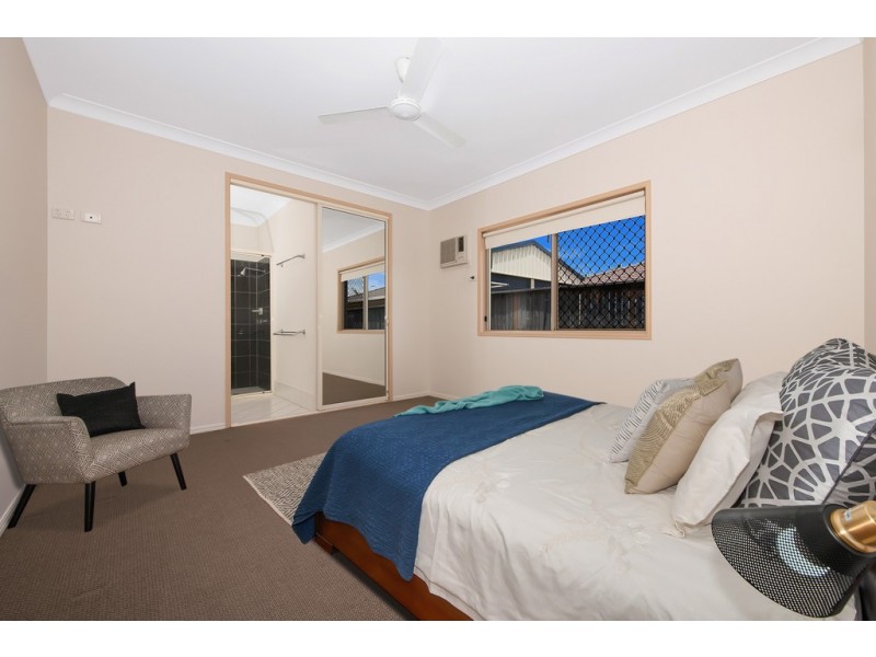 13 Sullivan Place, Kirwan QLD 4817